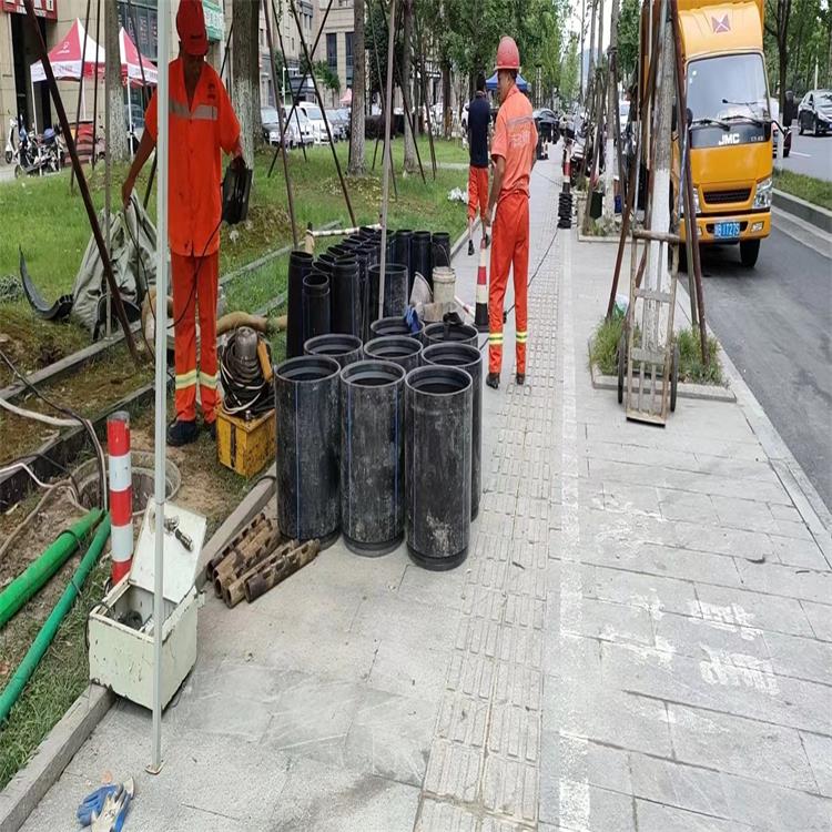 皇桐镇管道短管置换修复